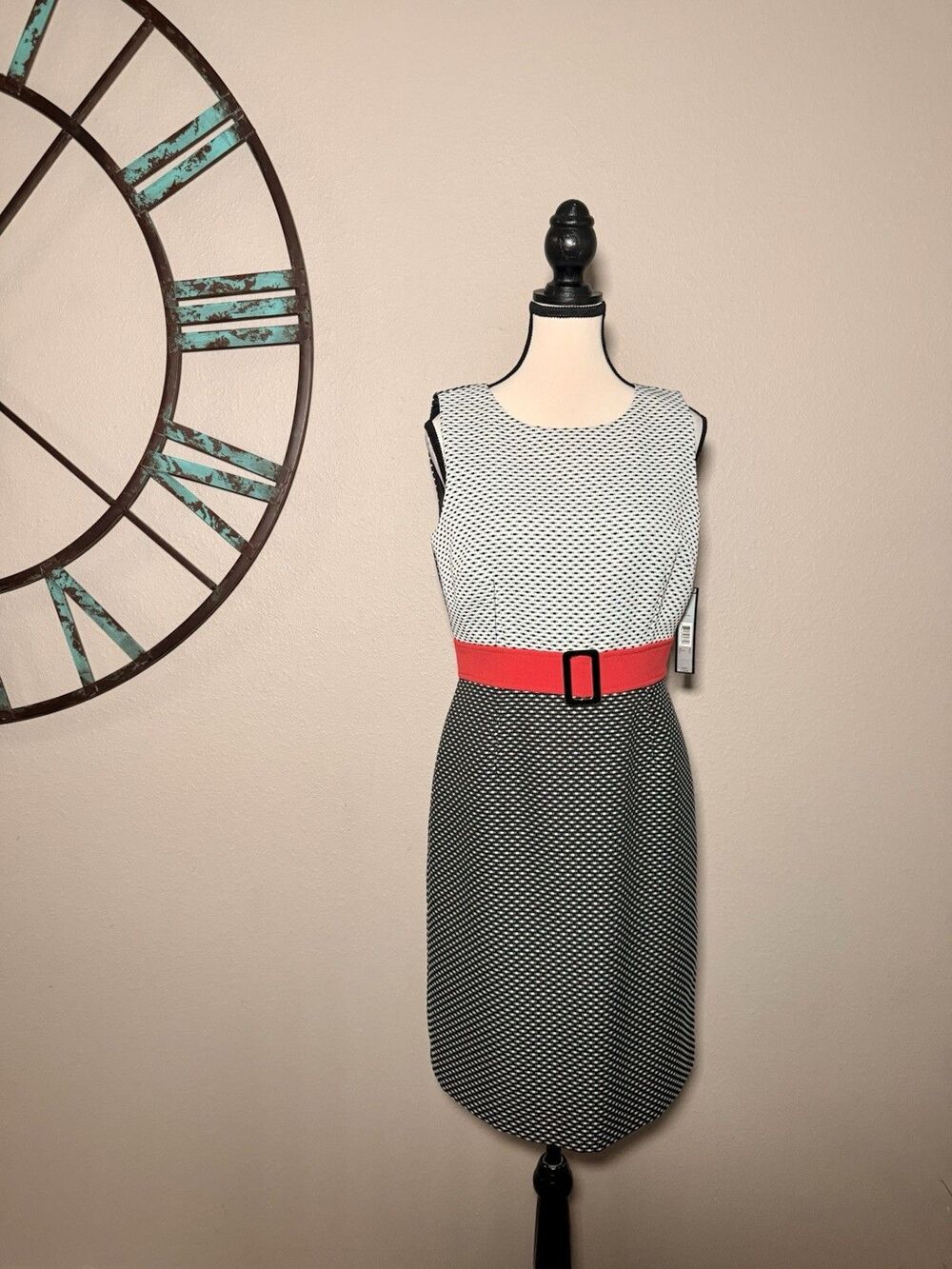 Tahari ASL Dress 6 NWT Black & White Textured Lined Sheath - Picture 2 of 6
